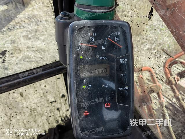 驾驶室整体（整机外观）