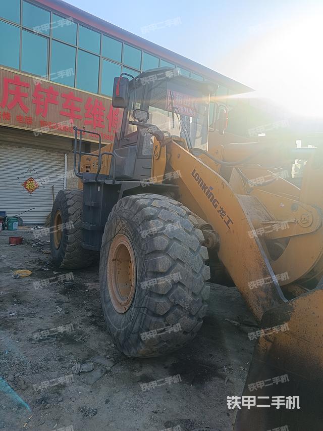 龙工LG855N装载机