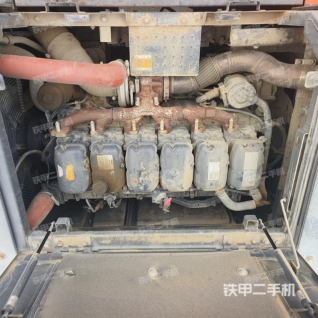 发动机整体俯视（整机外观）