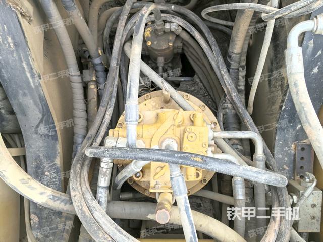 駕駛室頂部俯視(上車部件) 駕駛室頂部俯視(上車部件)