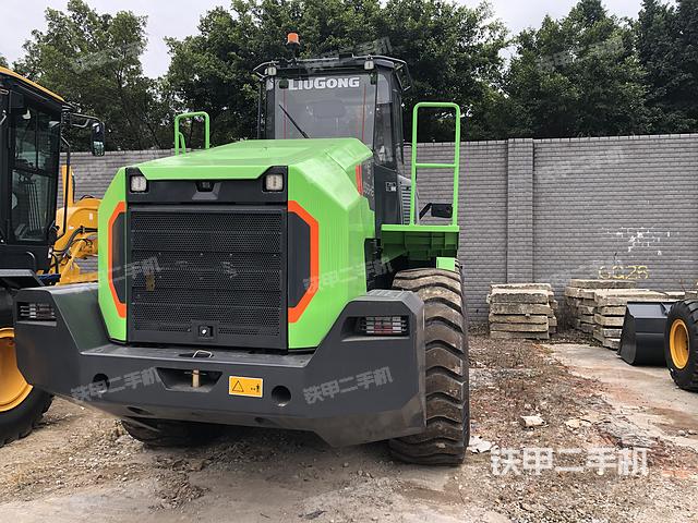 整机右后45°（整机外观及大件）