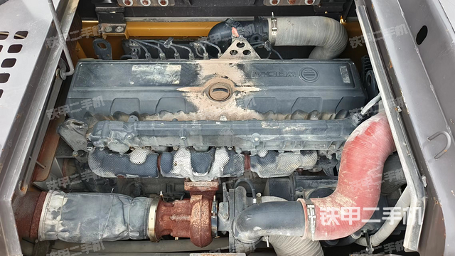 发动机整体俯视（整机外观）