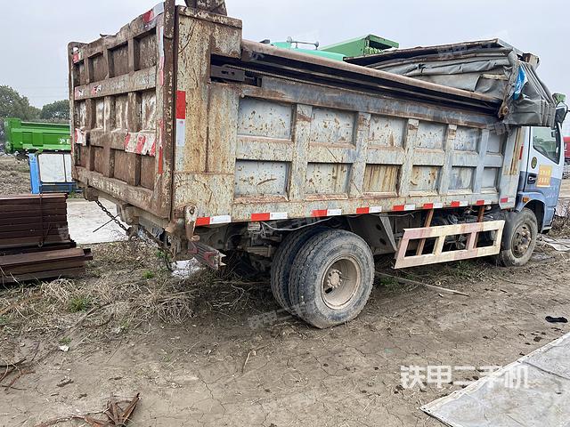 整机右后45°（设备外观及核心部件）