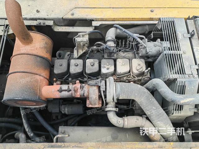 发动机整体俯视（整机外观）