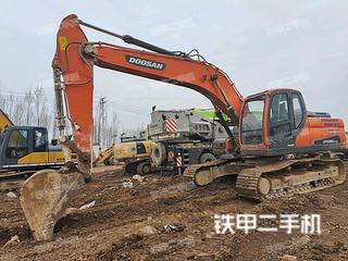 安庆斗山DX220LC-9C挖掘机实拍图片