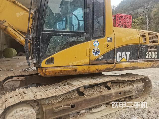 单侧履带整体（整机外观）