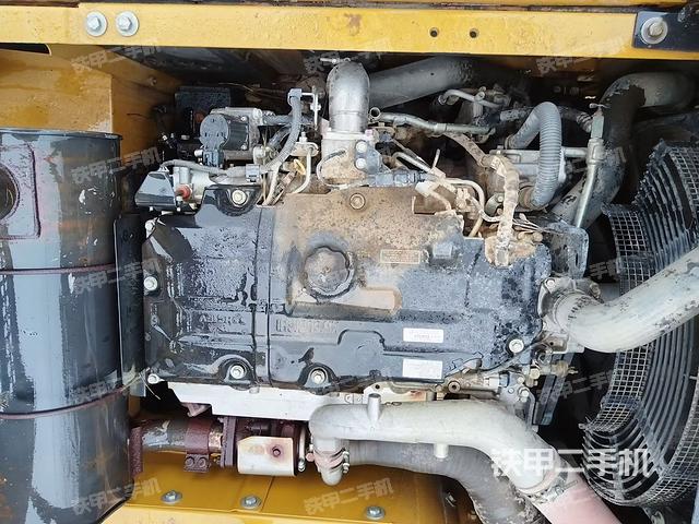 发动机整体俯视（整机外观）