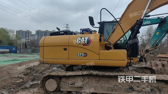 发动机整体俯视（整机外观）