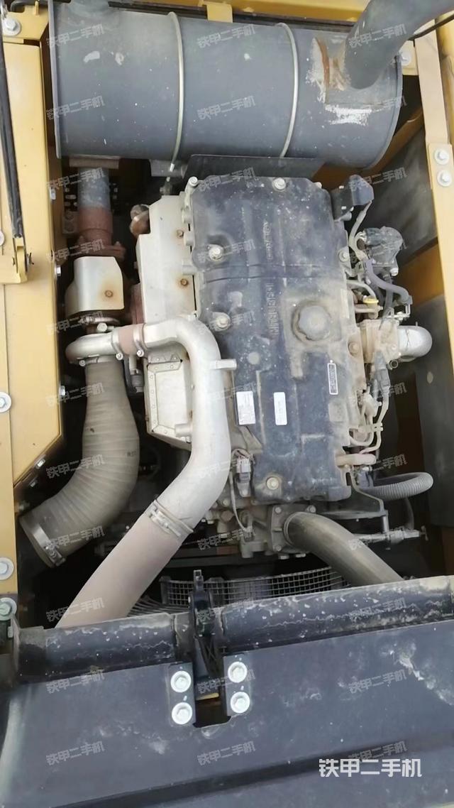 发动机整体俯视（整机外观）