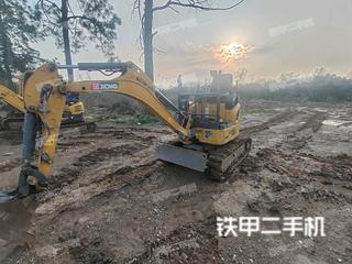 南京徐工XE17U挖掘机实拍图片