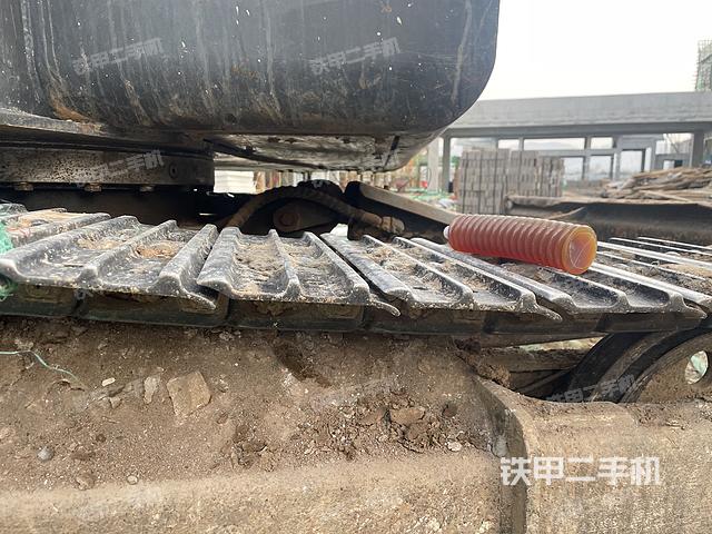 单侧履带整体（整机外观）