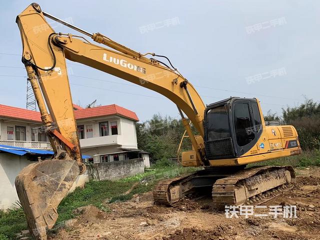 柳工CLG920D挖掘机