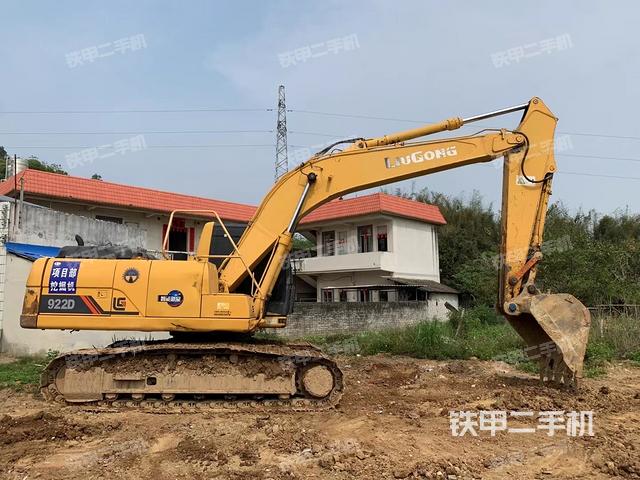 驾驶室整体（整机外观）