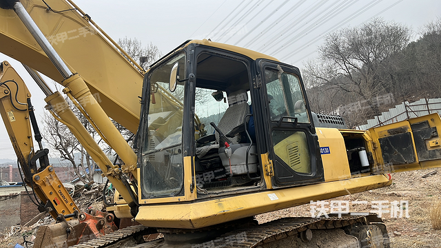 驾驶室整体（整机外观）