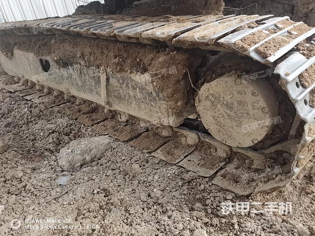 单侧履带整体（整机外观）