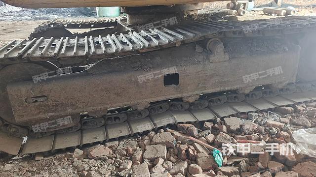 单侧履带整体（整机外观）