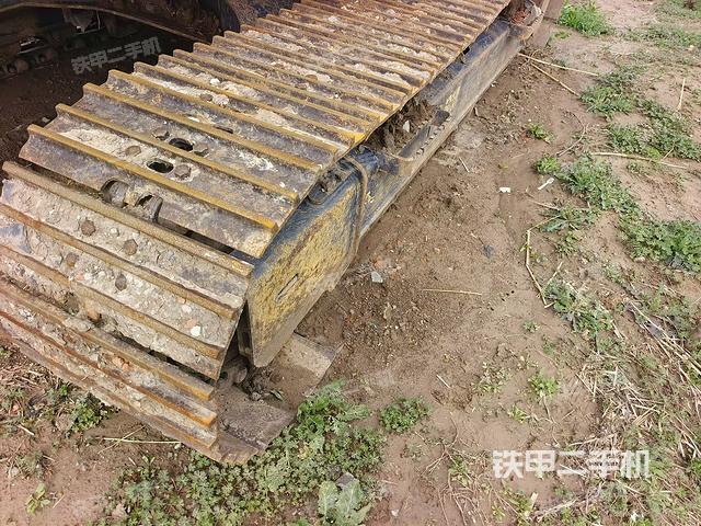 单侧履带整体（整机外观）