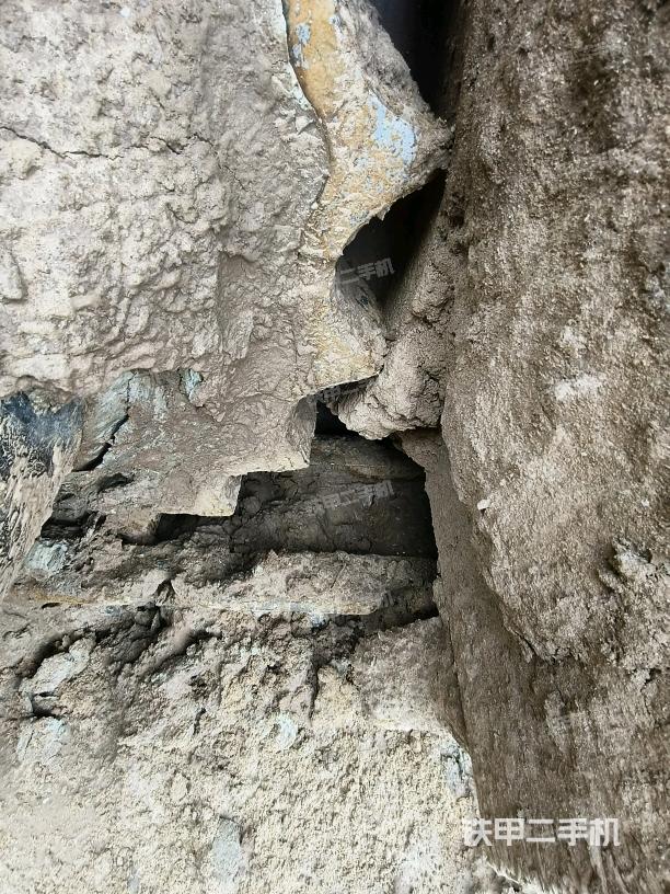 左侧行走马达盖板（行走机构）