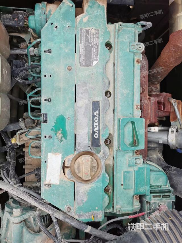 发动机整体俯视（整机外观）