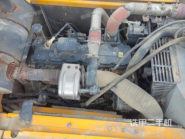 发动机整体俯视（整机外观）