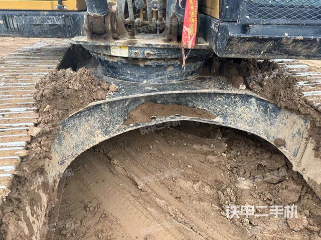 单侧履带整体（整机外观）