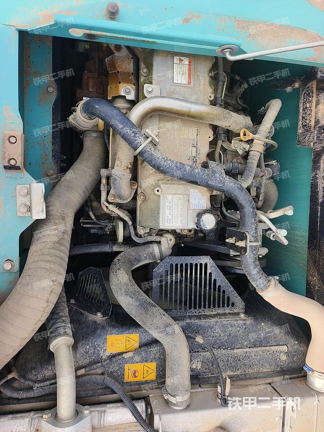 发动机整体俯视（整机外观）