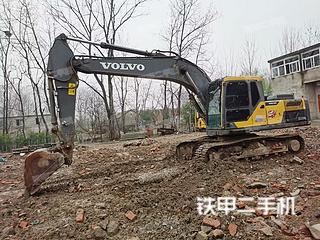 安徽-淮北市二手沃尔沃EC200 D挖掘机实拍照片