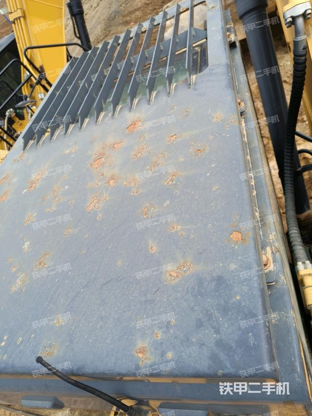 驾驶室顶部俯视（上车部件）