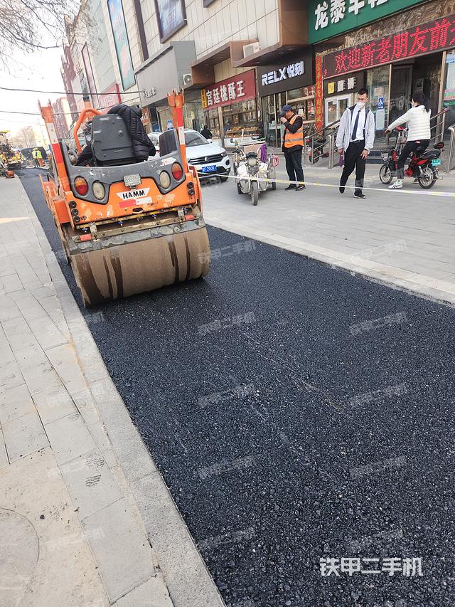 驾驶室操作台（设备外观及核心部件）