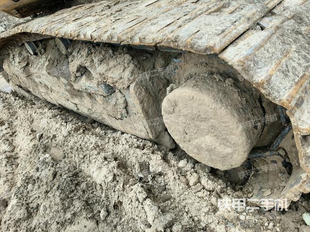 左侧履带整体 （行走机构）