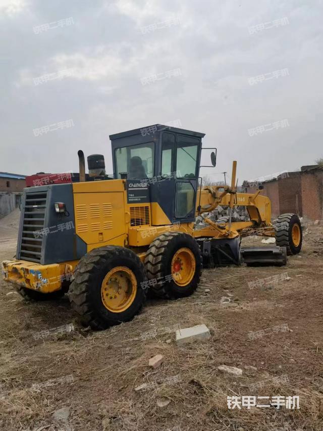 整机右后45°（设备外观及核心部件）