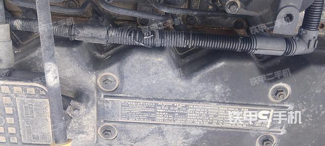 发动机整体俯视（整机外观）