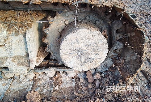 单侧履带整体（整机外观）