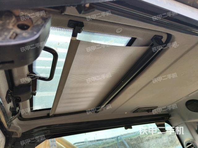 顶棚整体（驾驶室部分）