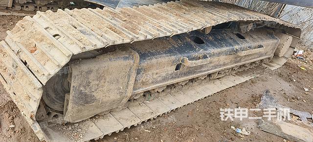 单侧履带整体（整机外观）