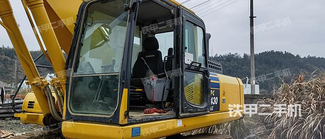 驾驶室整体（整机外观）