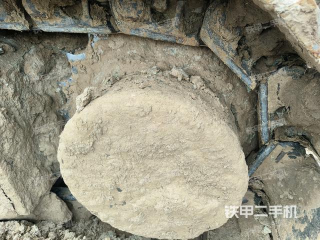 左驱动轮（行走机构）