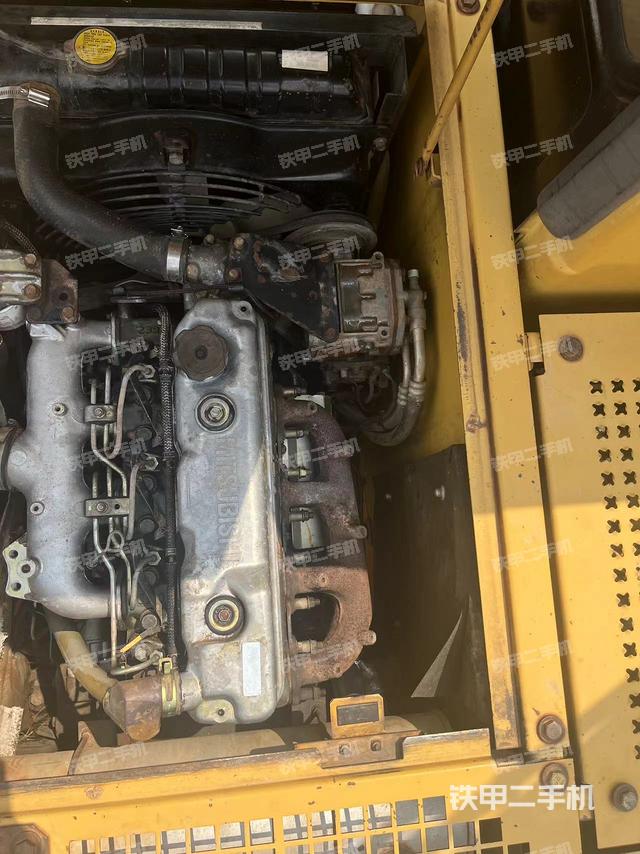 发动机整体俯视（整机外观）