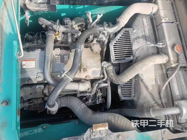 发动机整体俯视（整机外观）