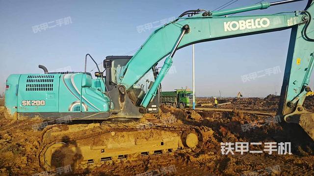 整机右后45°（整机外观）