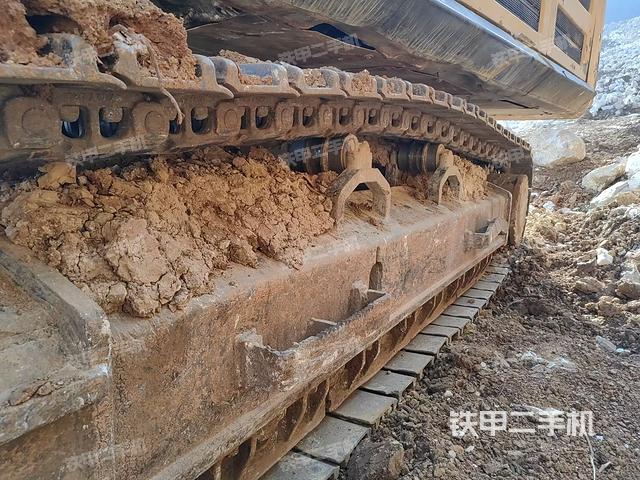 单侧履带整体（整机外观）