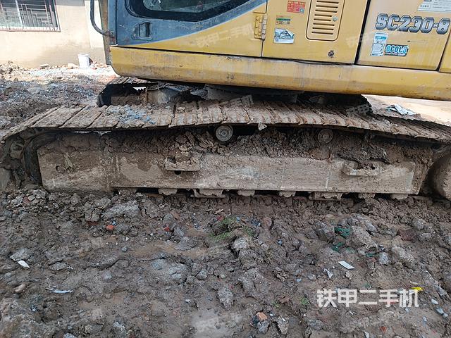 单侧履带整体（整机外观）