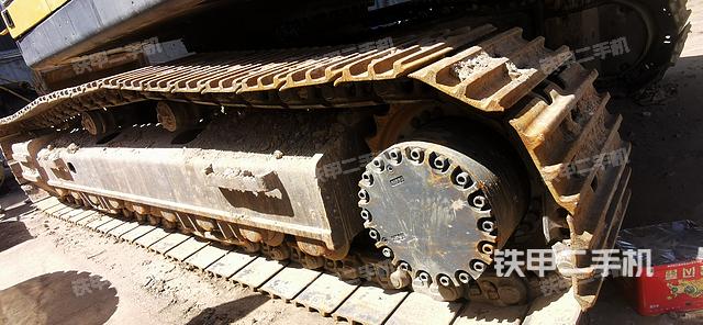 单侧履带整体（整机外观）