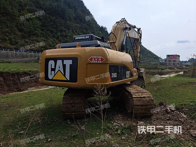 驾驶室顶部（整机外观）