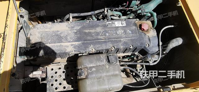 发动机整体俯视（整机外观）