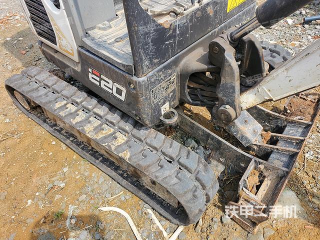 单侧履带整体（整机外观）