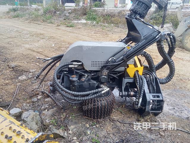 整机右后45°（设备外观及核心部件）