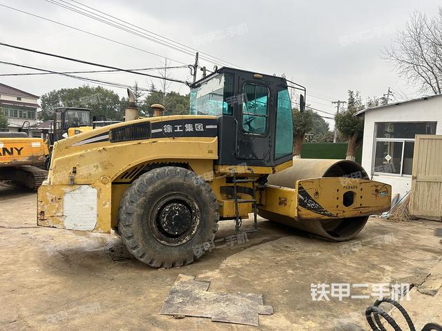 整机右后45°（设备外观及核心部件）