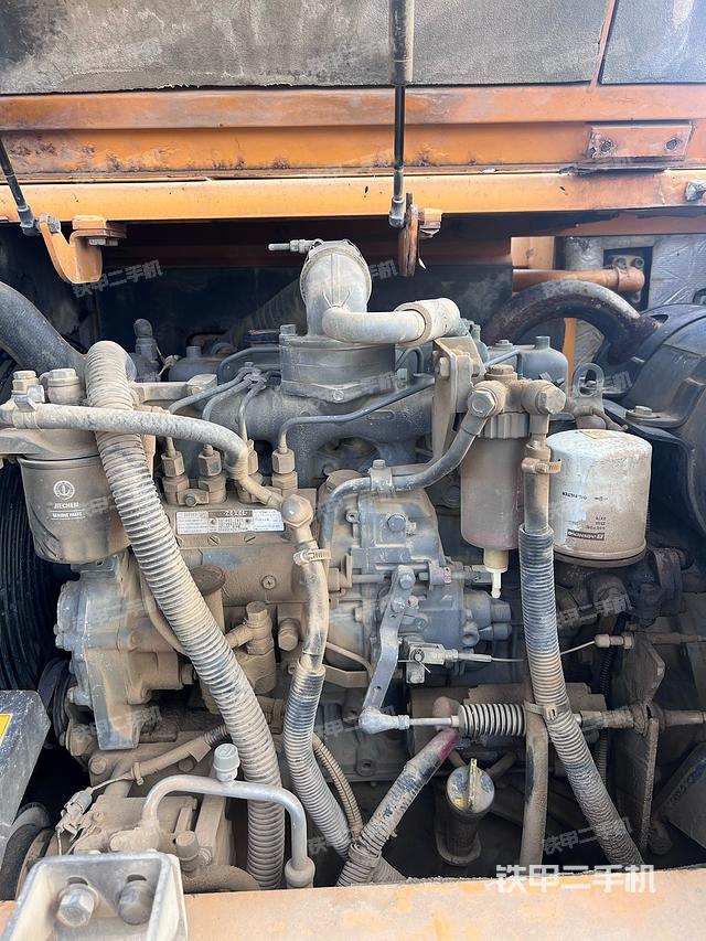 发动机整体俯视（整机外观）