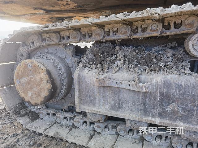 单侧履带整体（整机外观）